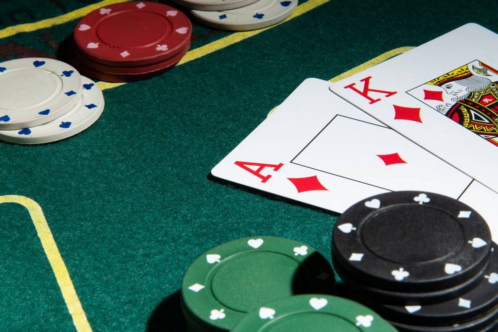 Niederländische Casino-Pokerseiten mit Zertifikat ab 2025